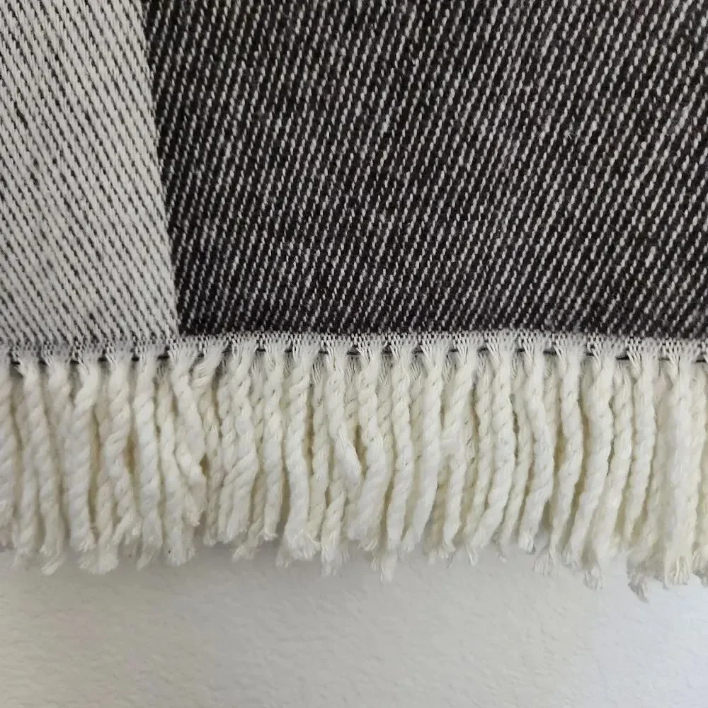 Texteis Penedo, S.A. Made in Portugal Oversized Throw Blanket 50